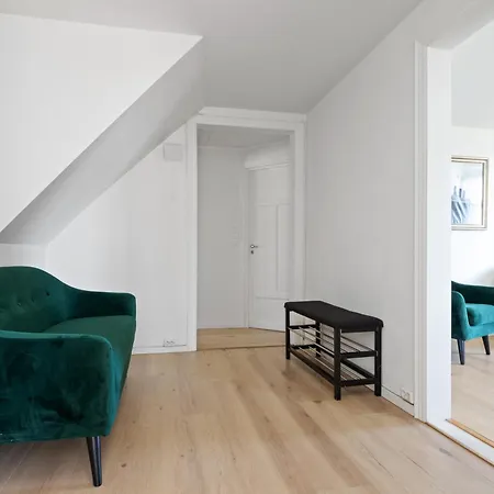 Stort Hus Med 7 Soverom Pa Eik * Tønsberg