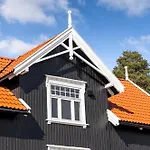Apartmán Stort Hus Med 7 Soverom Pa Eik
