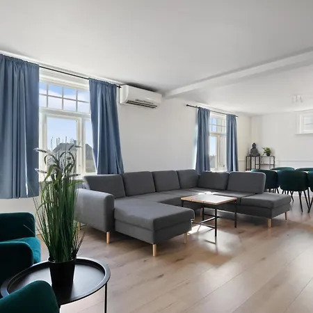Apartmán Stort Hus Med 7 Soverom Pa Eik *